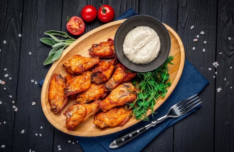 Plate of Garlic Parmesan Chicken Wings